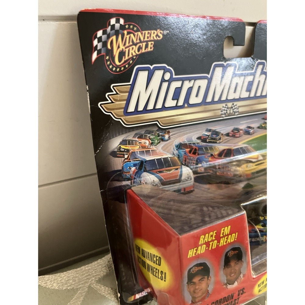 WINNERS CIRCLE MICRO MACHINES NASCAR JEFF GORDON TONY STEWART DUELING DRIVERS - Picture 10 of 16